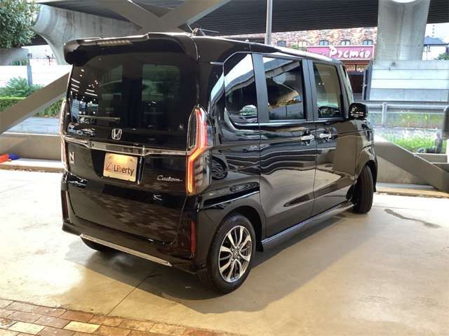 N BOX CUSTOM