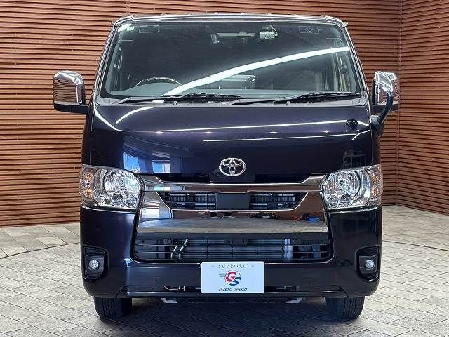 HIACE van 4WD