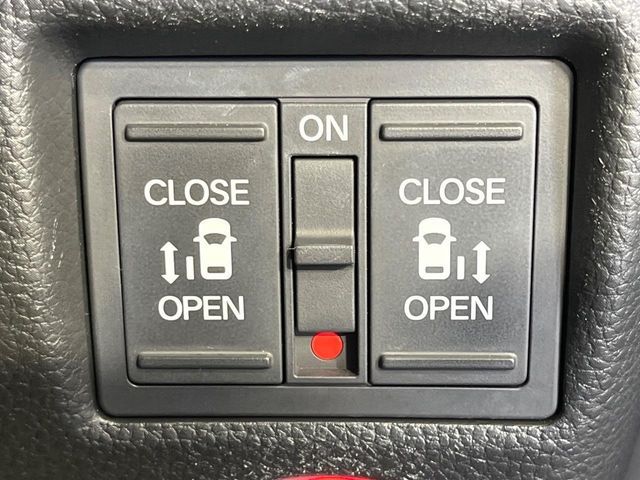N BOX