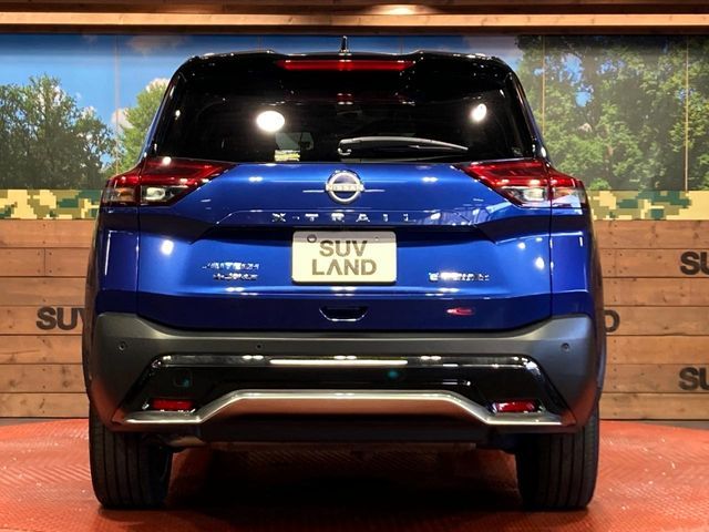 X-TRAIL HYBRID 4WD