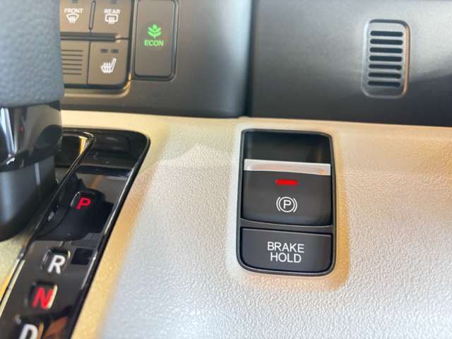 N BOX
