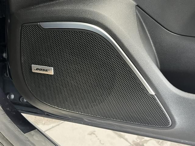 RENAULT MEGANE hatchback