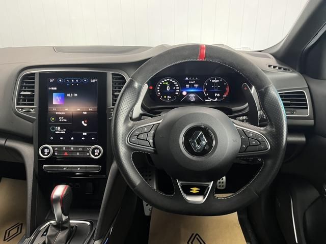 RENAULT MEGANE hatchback