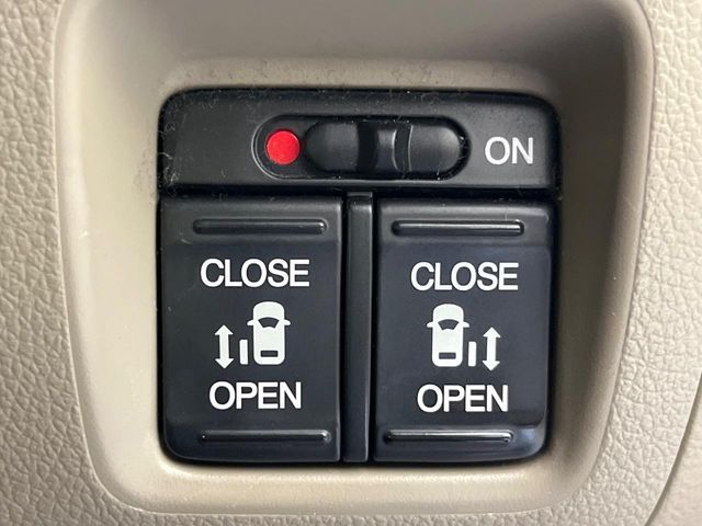 N BOX