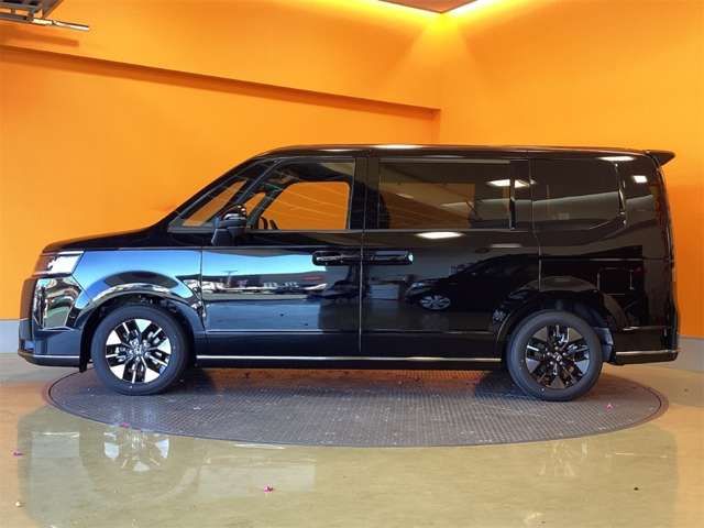 STEPWAGON e:HEV SPADA