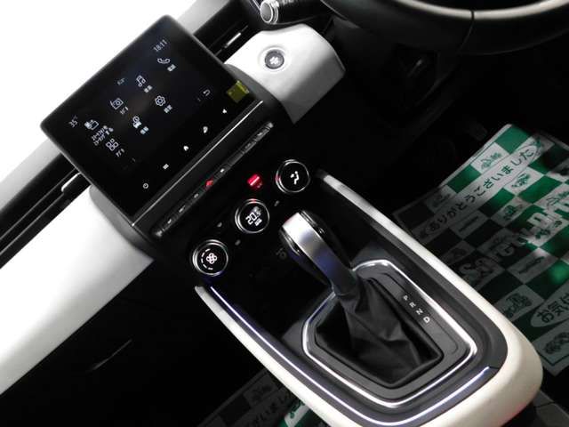 RENAULT LUTECIA
