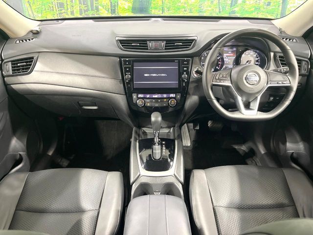 X-TRAIL 2WD