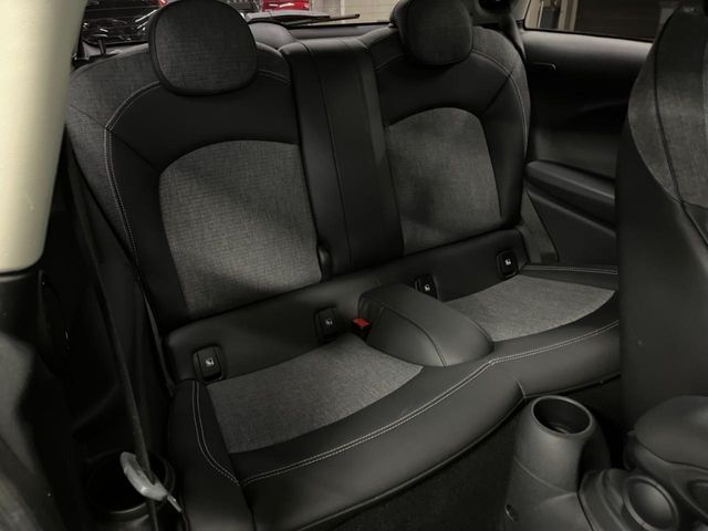 MINI COOPER D