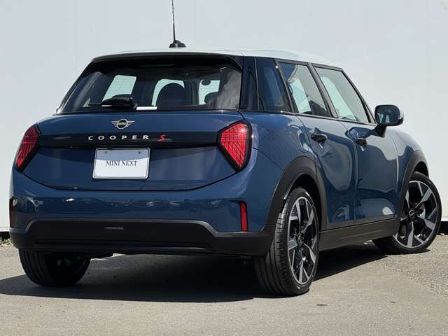 MINI COOPER 5DOOR