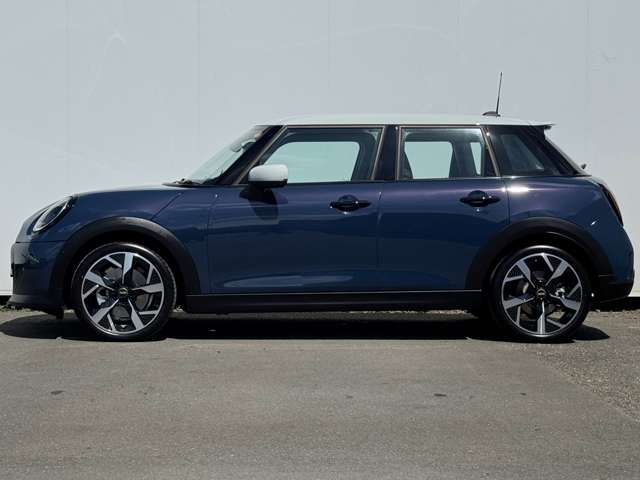 MINI COOPER 5DOOR