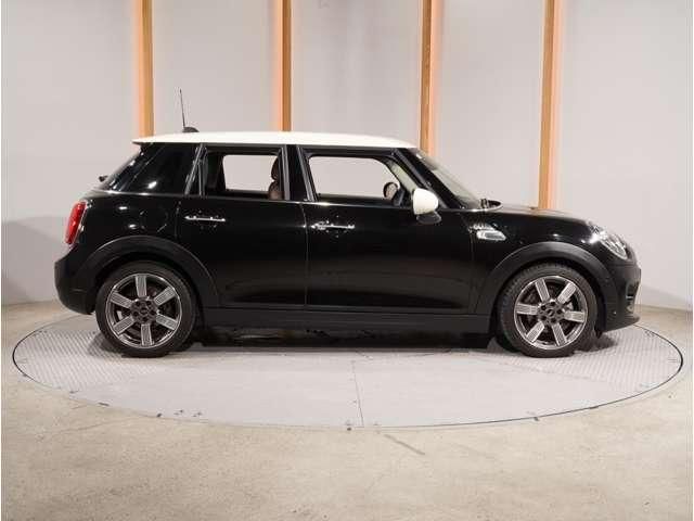 MINI COOPER 5DOOR
