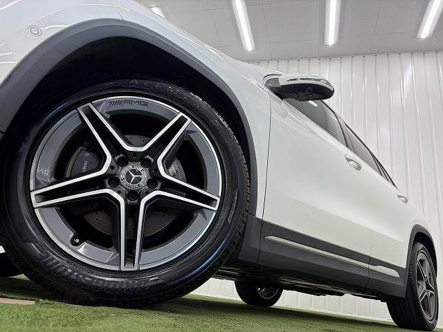 MERCEDES BENZ GLA class