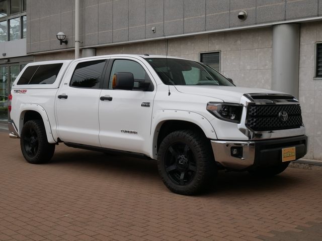 タンドラ　４ＷＤ