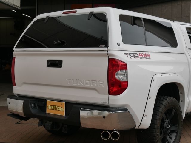 タンドラ　４ＷＤ