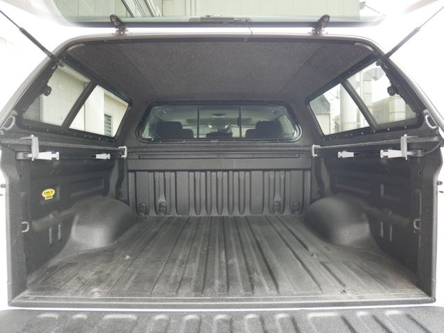 タンドラ　４ＷＤ