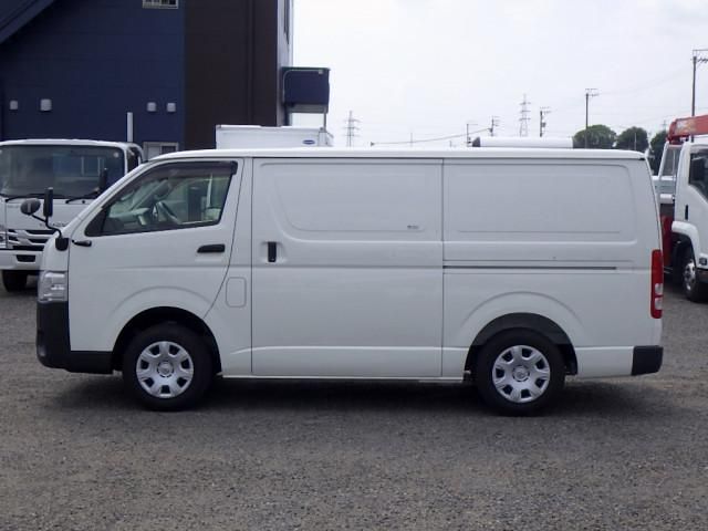 HIACE van 2WD
