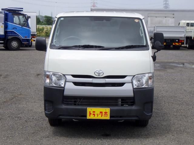 HIACE REGIUS WGN