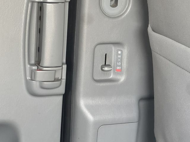 HIACE van 2WD