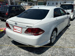 CROWN sedan