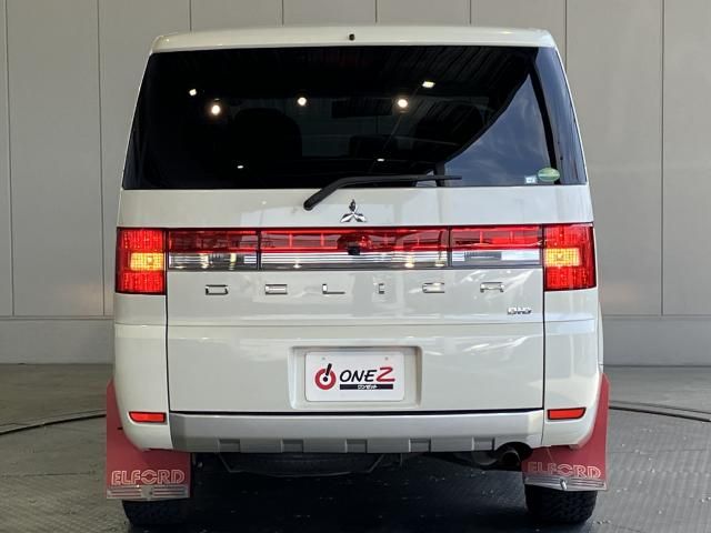 DELICA D:5 4WD