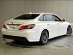 CROWN sedan hybrid
