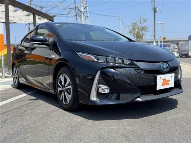 PRIUS PHV