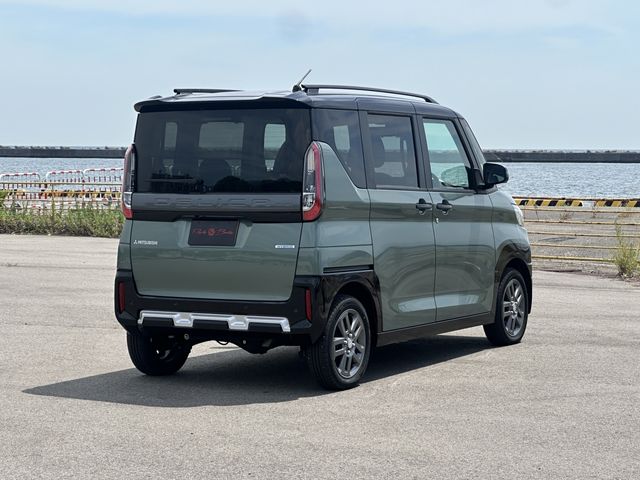 DELICA MINI