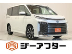 VOXY HYBRID