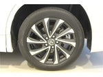 VOXY HYBRID