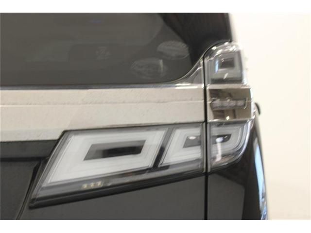 VELLFIRE  HYBRID 4WD