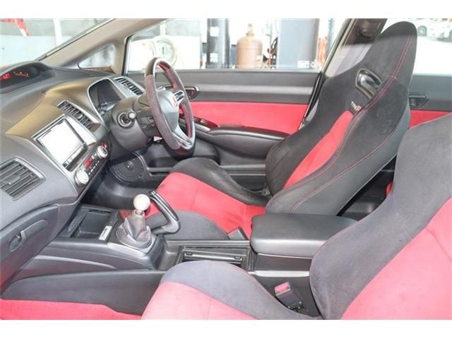 CIVIC sedan