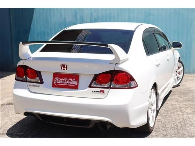 CIVIC sedan