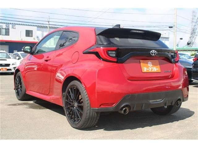 GR YARIS