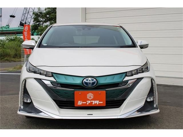 PRIUS PHV