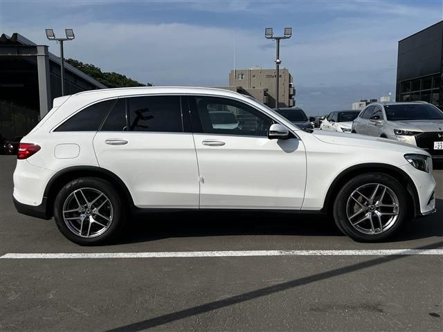 MERCEDES BENZ GLC class