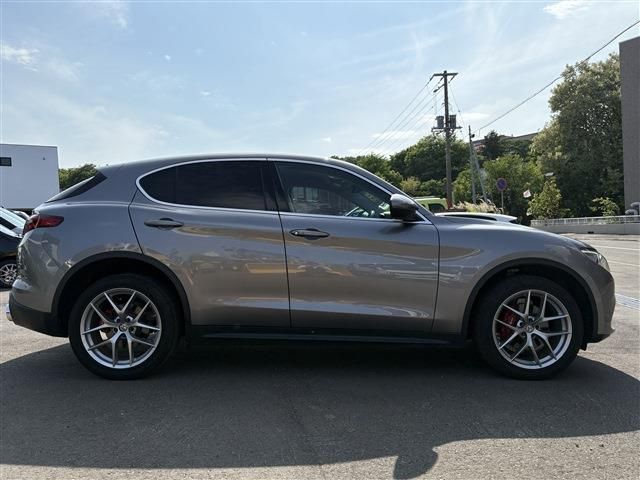 ALFAROMEO STELVIO