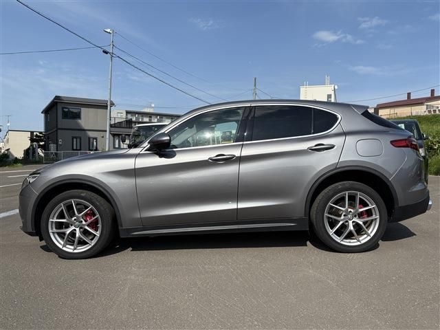 ALFAROMEO STELVIO