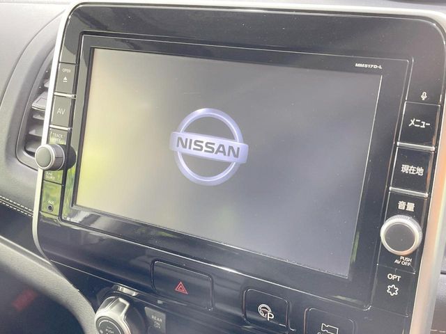 SERENA  S-HYBRID 4WD