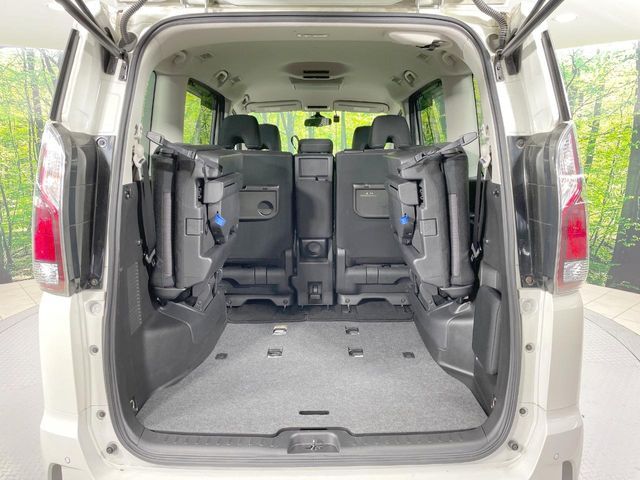 SERENA  S-HYBRID 4WD