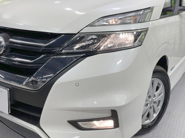 SERENA  S-HYBRID 4WD