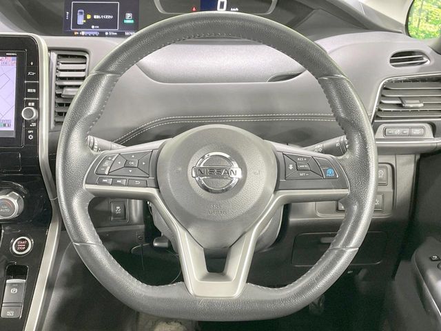 SERENA  S-HYBRID 4WD