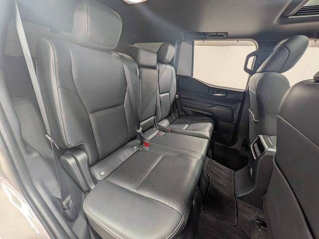 LANDCRUISER 250