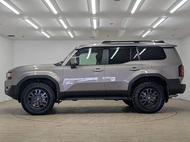 LANDCRUISER 250