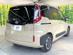 SIENTA HYBRID
