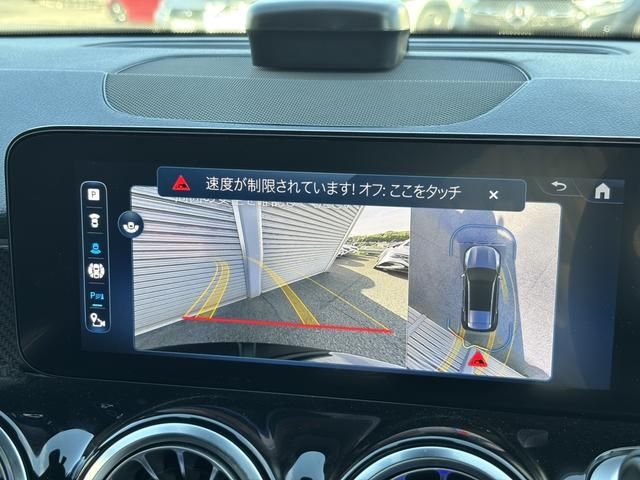 MERCEDES BENZ GLB