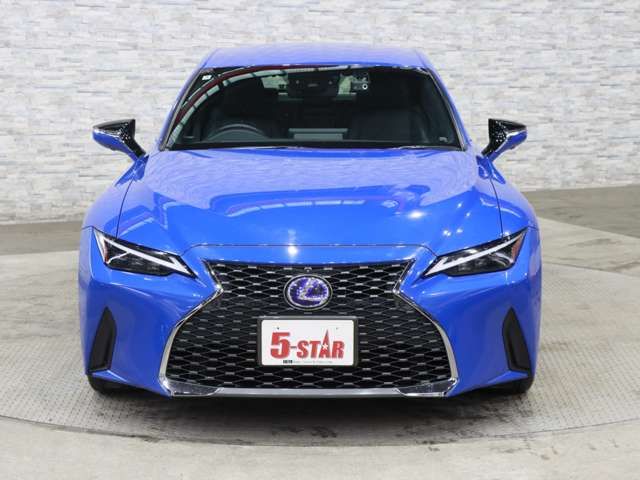 LEXUS IS300h
