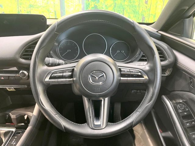 MAZDA3 FASTBACK