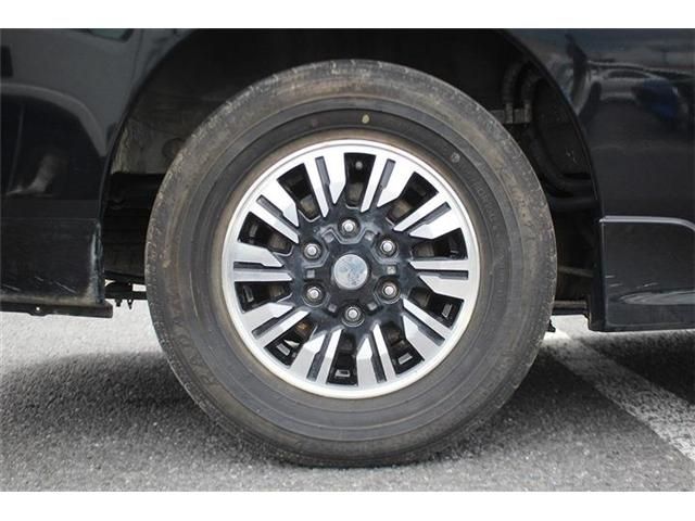 CARAVAN van 2WD