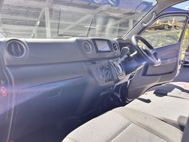 CARAVAN van 1.2t 2WD