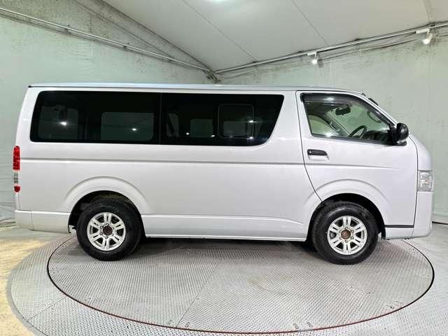 REGIUSACE van 2WD